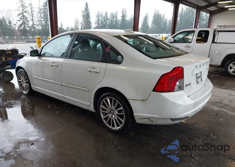 2009 Volvo S40 2.4I z USA, uszkodzony, nr VIN YV1MS390892463032